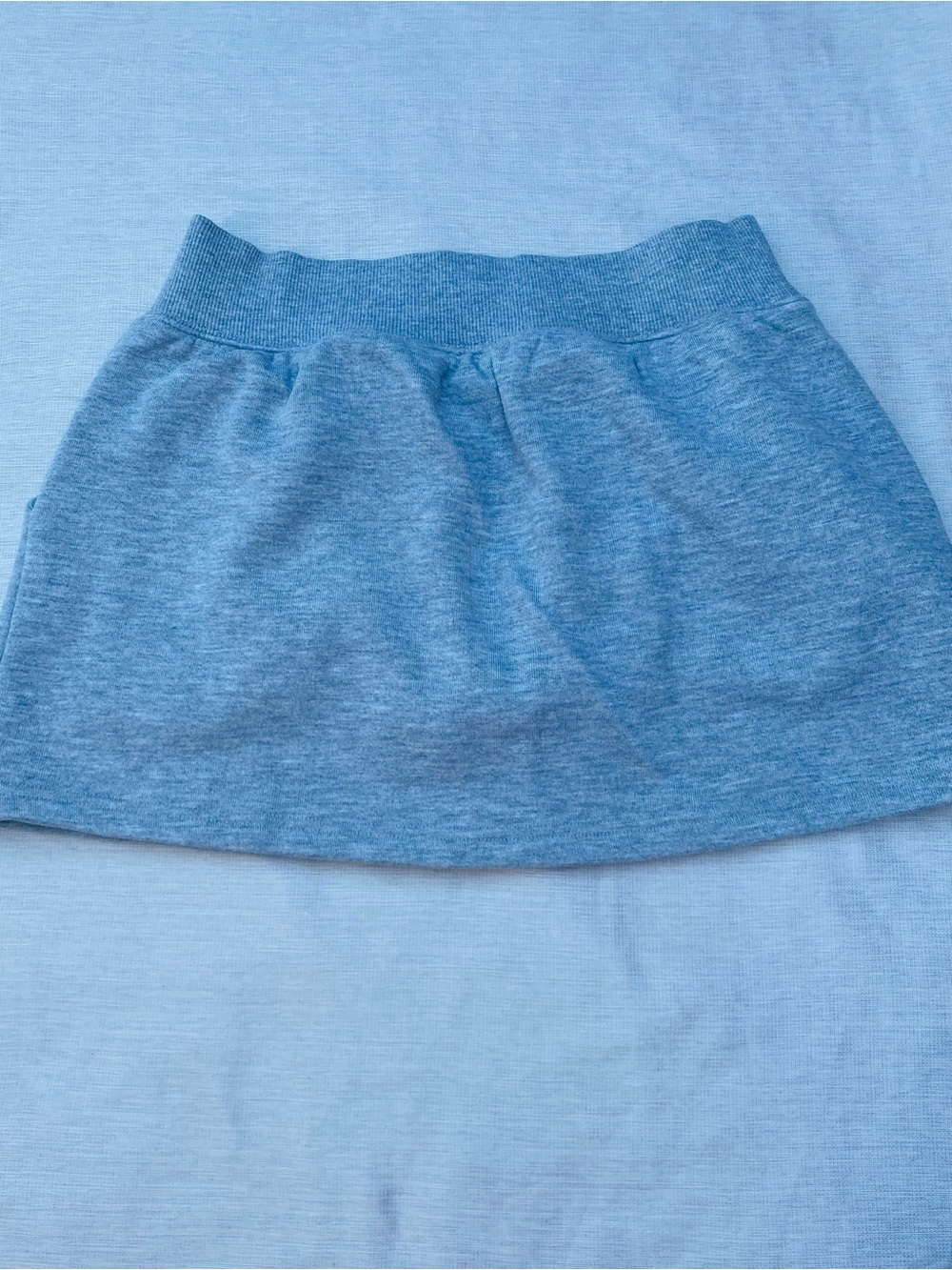 Alo Yoga Accolade Skirt Athletic Heather Grey - Picture 4 of 5